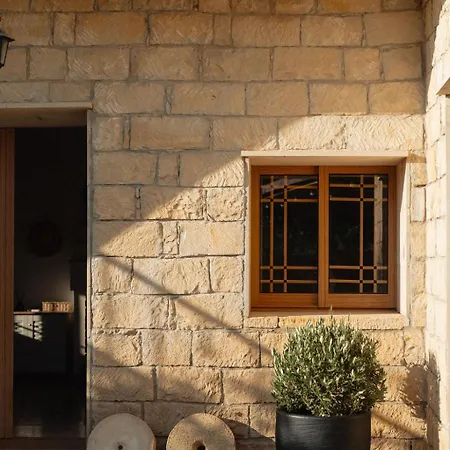 Elaia Stone House In Wine Village - 3 Bed Nyaraló Páhna