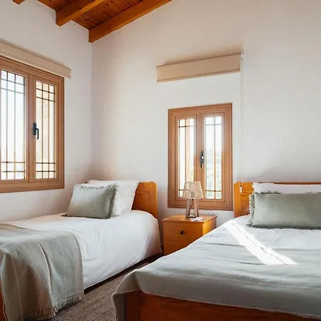 Elaia Stone House In Wine Village - 3 Bed *