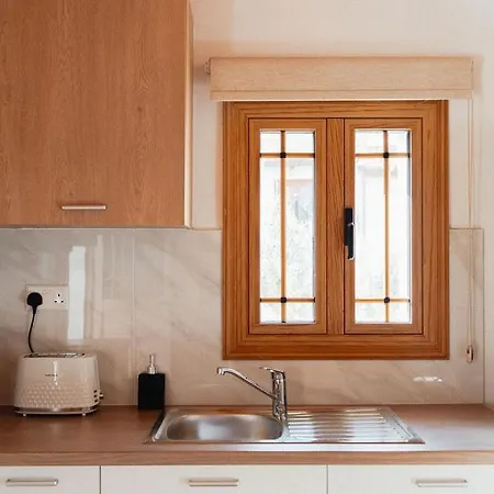 Elaia Stone House In Wine Village - 3 Bed Nyaraló *